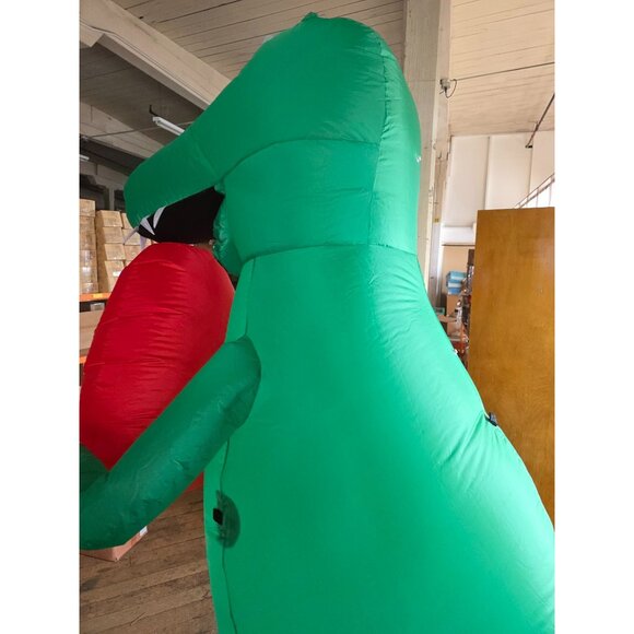 10 ft inflatable dinosaur Valentine conversation heart spring lawn décor - Picture 9 of 11